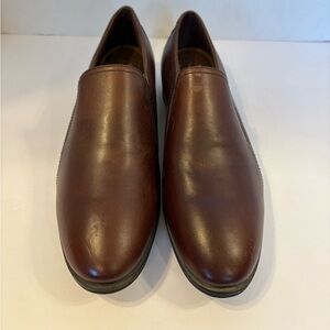 Eastland Carly brown leather slip-on loafers shoes size 10M